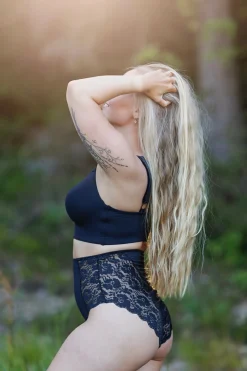 Abby Amme-BH Big Cup - Black Onyx*Careless Clearance