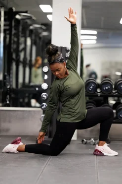 Active loose fit long sleeve -*Careless Hot