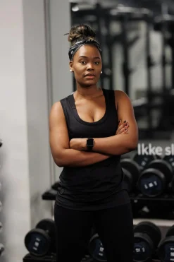 Active top -*Careless Sale