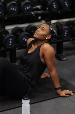 Active top -*Careless Sale