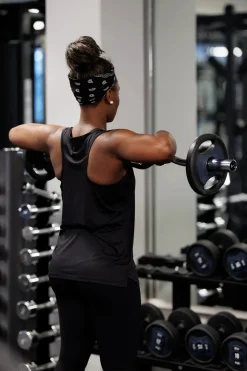 Active top -*Careless Sale