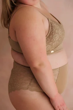 Ada Flower High Waist -*Careless Clearance