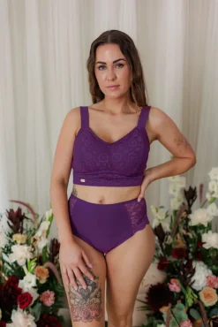 Aline Flower Big Cup BH -*Careless Online