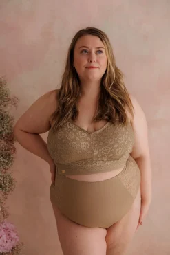 Aline Flower Bra Big Cup -*Careless Fashion