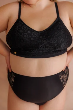 Aline Flower Bra Small Cup -*Careless Best