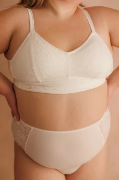 Aline Flower Bra Small Cup -*Careless Discount