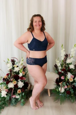 Aline Flower Small Cup BH - Mørk blå*Careless New