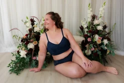 Aline Flower Small Cup BH - Mørk blå*Careless New