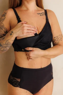 Alma Amme-BH Small Cup - Black Onyx*Careless Online