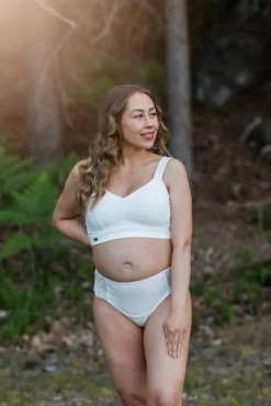 Amalie String -*Careless Best