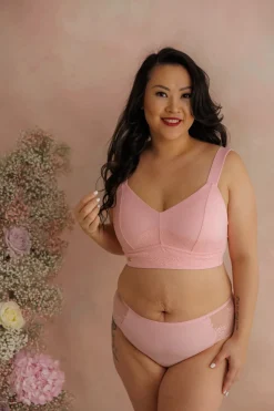 Amalie String -*Careless Online