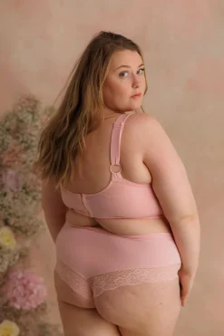 Amanda Basic Bra Big Cup -*Careless Discount