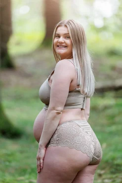 Amanda Basic Bra Big Cup -*Careless Hot