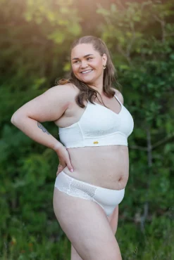 Amanda Basic Bra Small Cup -*Careless Sale