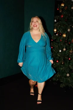 Belle Glitterkjole -*Careless Online