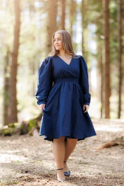 Belle Kjole - Marineblå*Careless Discount