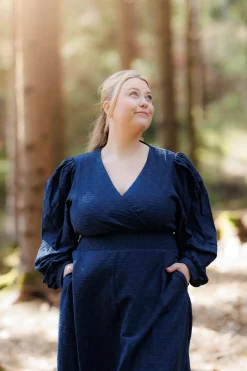 Belle Maxikjole - Marineblå*Careless Clearance