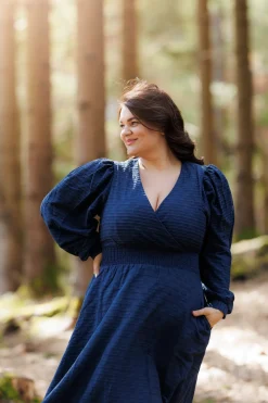 Belle Maxikjole - Marineblå*Careless Clearance