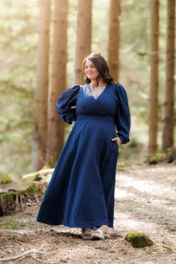 Belle Maxikjole - Marineblå*Careless Clearance