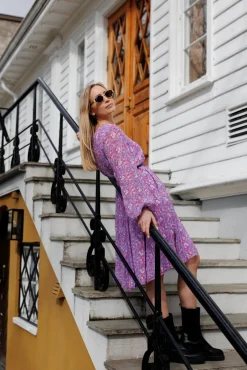 Bianca kjole -*Careless Best