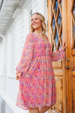 Bianca kjole -*Careless Outlet