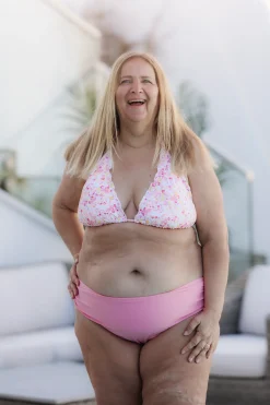 Cuba Ruffles bikinitopp - Lyserosa - Flower Paint*Careless New