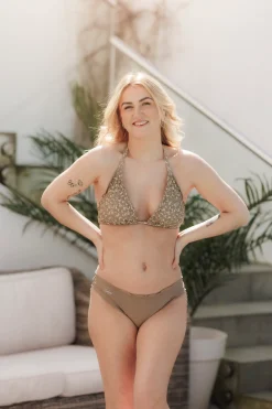 Cuba Ruffles bikinitopp - Mørk beige - Dalia*Careless Best