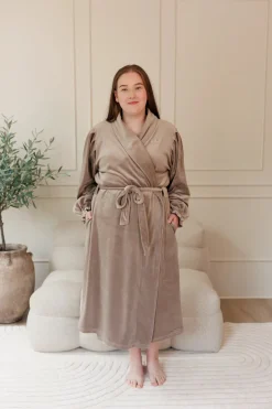 Fluffy Morgenkåpe -*Careless Fashion