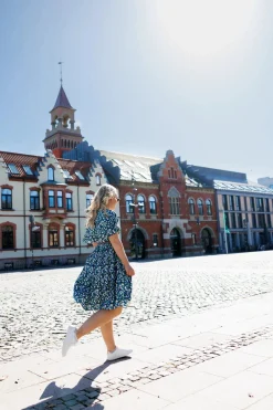 Iselin kjole -*Careless Hot