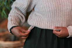 Leah Genser -*Careless Online