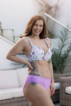 Roma bikinitopp - Lilla - Flowerpower*Careless Outlet