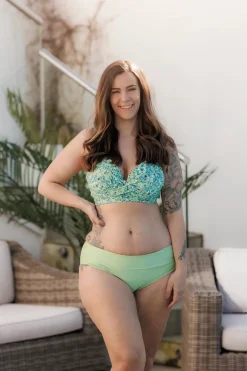 Roma bikinitopp - Pastellgrønn - Flower paint*Careless Outlet