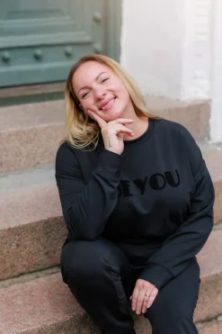 Sandra genser -*Careless Hot