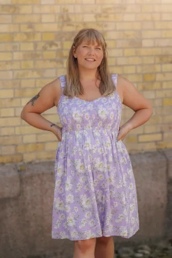 Vera Kjole -*Careless Online