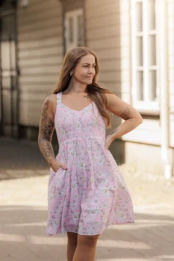 Vera Kjole -*Careless Sale